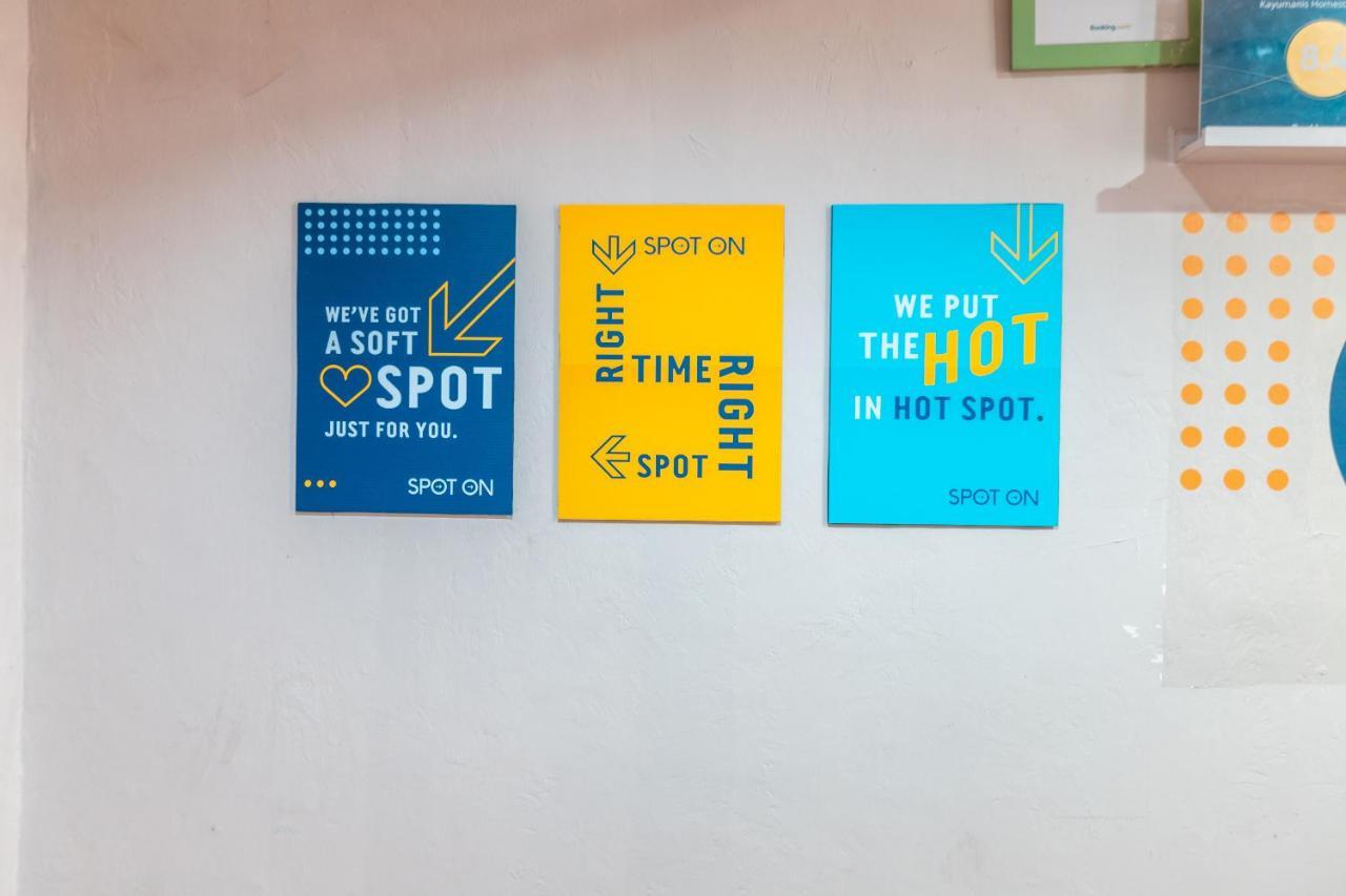 Spot On 2033 Kayumanis Homestay Syariah Jakarta Buitenkant foto